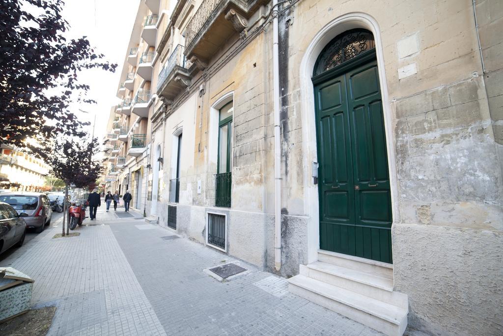 Bed and Breakfast 19Venti Lecce Exterior foto