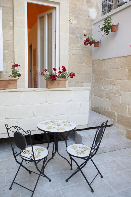 Bed and Breakfast 19Venti Lecce Exterior foto
