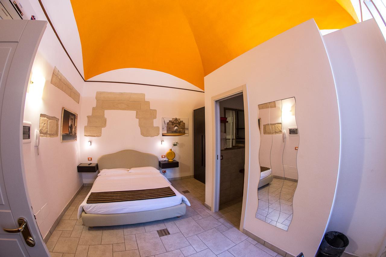 Bed and Breakfast 19Venti Lecce Exterior foto
