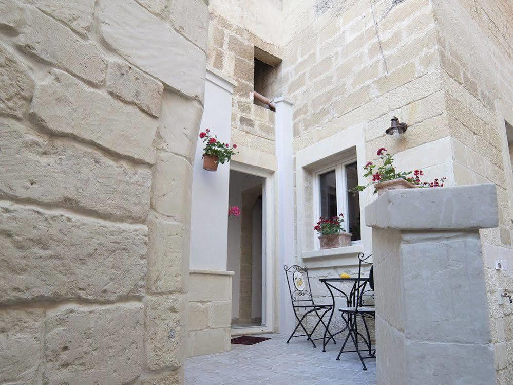 Bed and Breakfast 19Venti Lecce Exterior foto