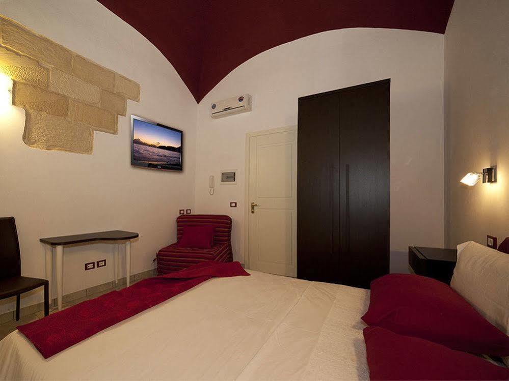 Bed and Breakfast 19Venti Lecce Exterior foto